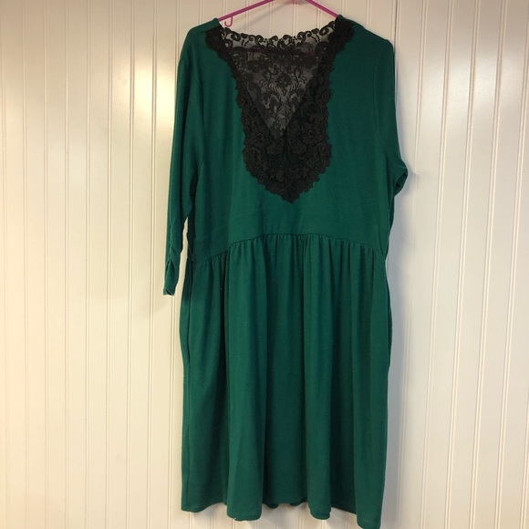 Torrid Sweater Knit Dress with Lace Back Size 2 2X Green Black Soft Stretchy - Picture 4 of 4